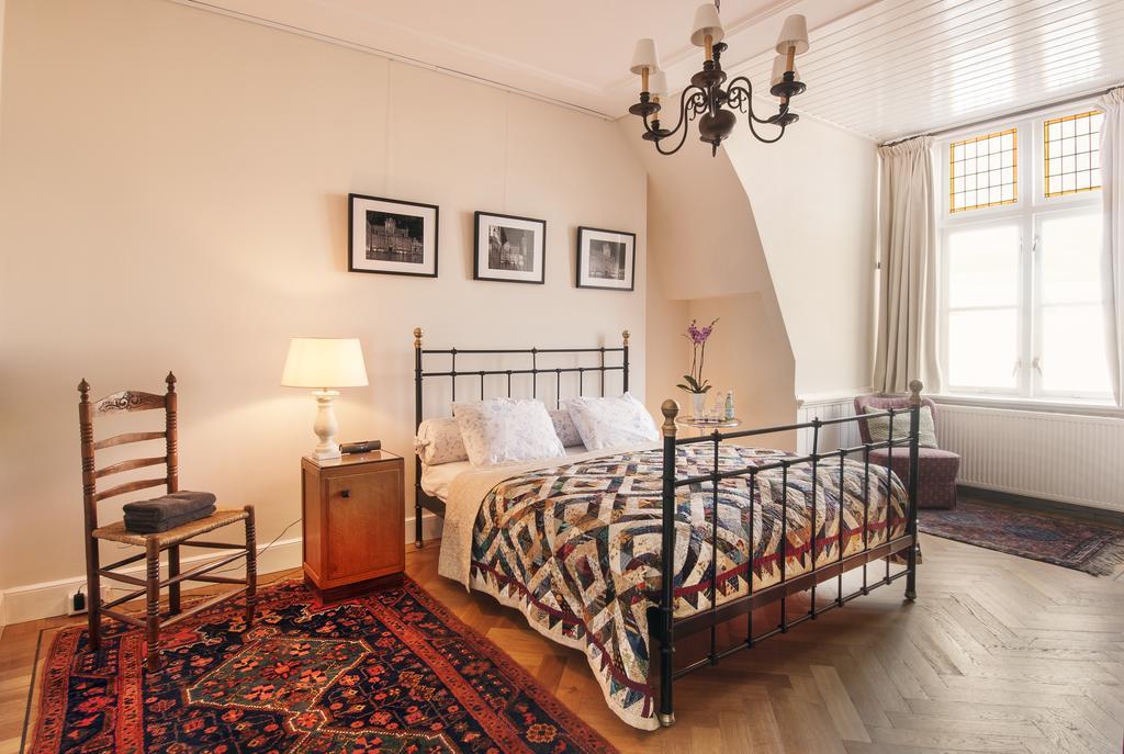 B&B De Schiedamse Suites Room photo